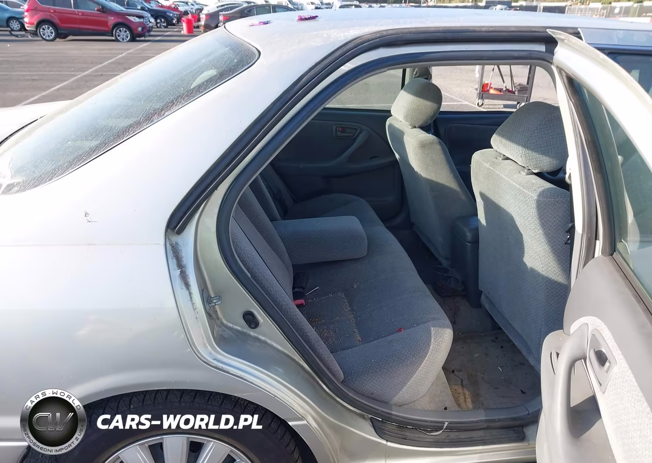 2000 Toyota Camry Le VIN:JT2BG22K5Y0527762 - 8