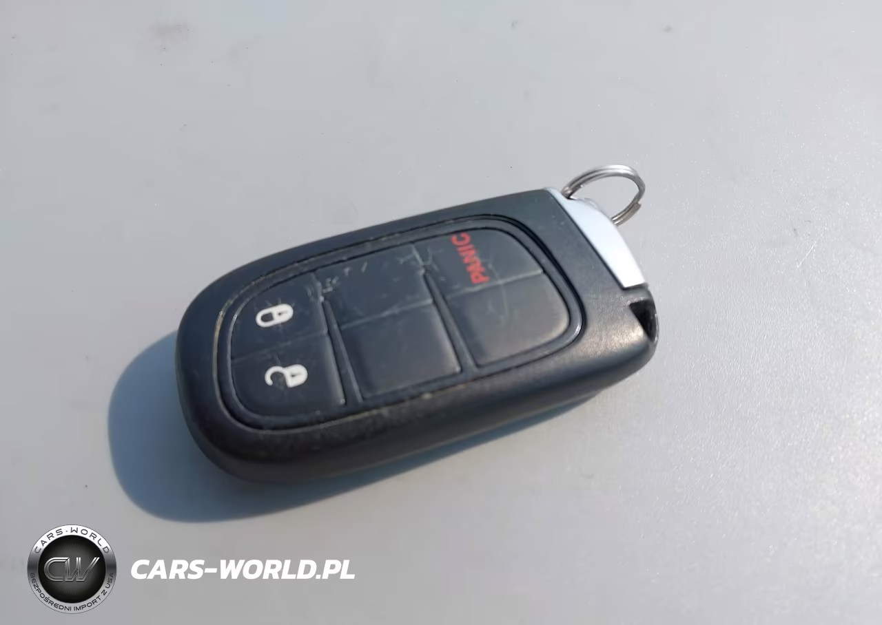 2019 Jeep Cherokee Latitude Plus 4X4 VIN:1C4PJMLN7KD192622 - 11