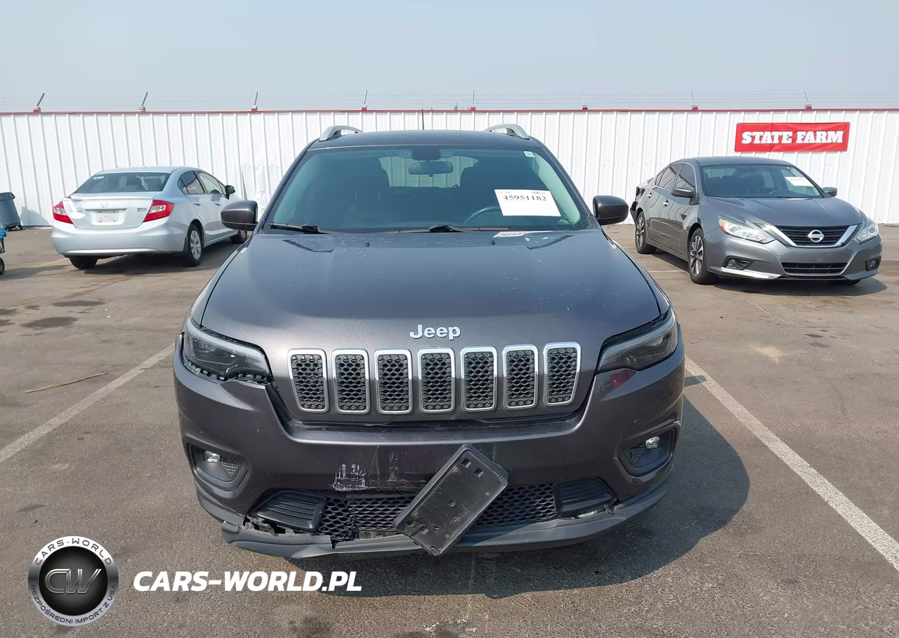 2019 Jeep Cherokee Latitude Plus 4X4 VIN:1C4PJMLN7KD192622 - 12