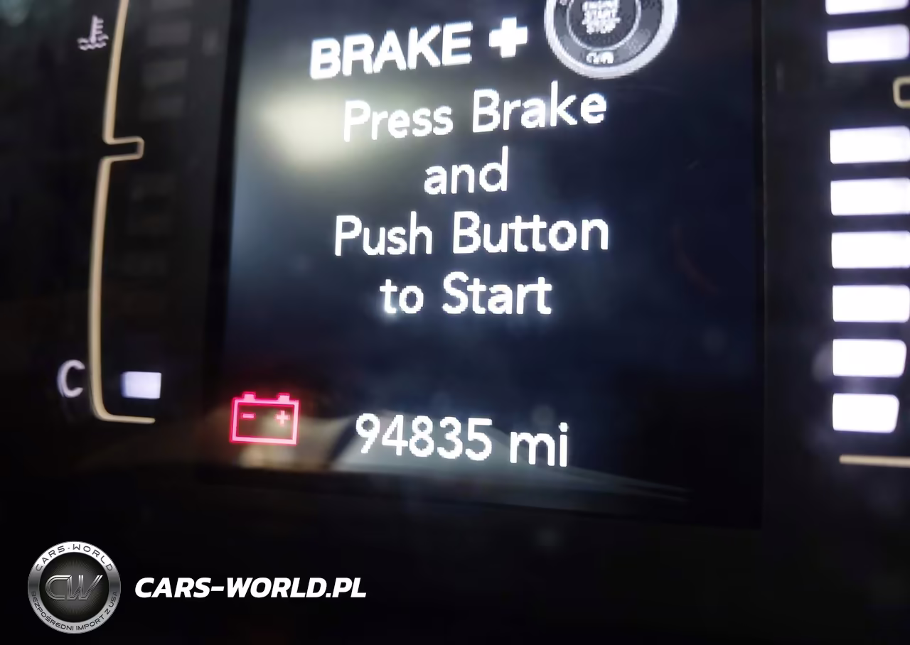 2019 Jeep Cherokee Latitude Plus 4X4 VIN:1C4PJMLN7KD192622 - 15