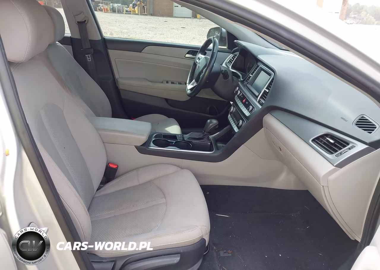 2019 Hyundai Sonata Limited VIN:5NPE34AF4KH771574 - 5
