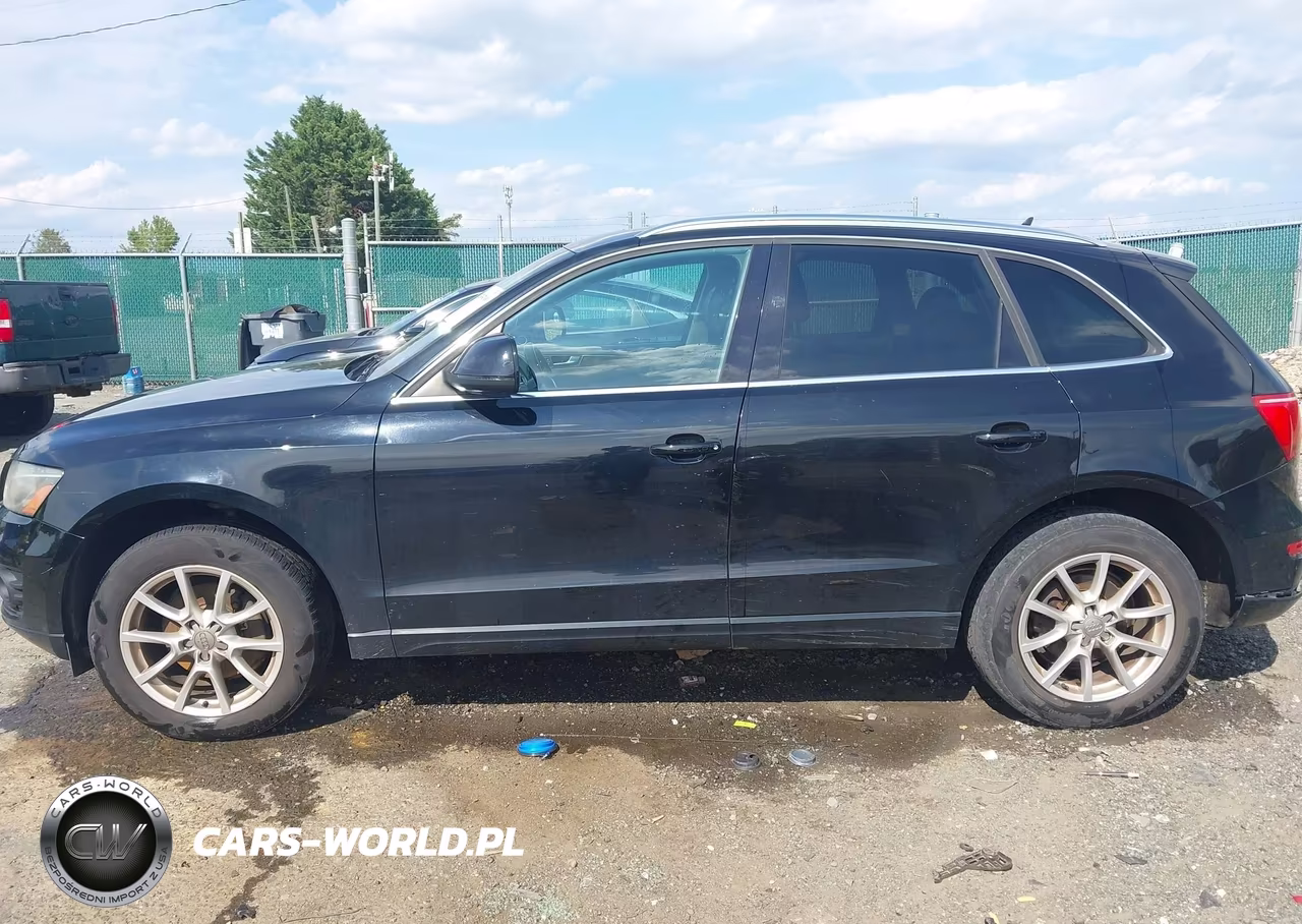 2011 Audi Q5 2.0T Premium VIN:WA1LFAFP5BA065505 - 14