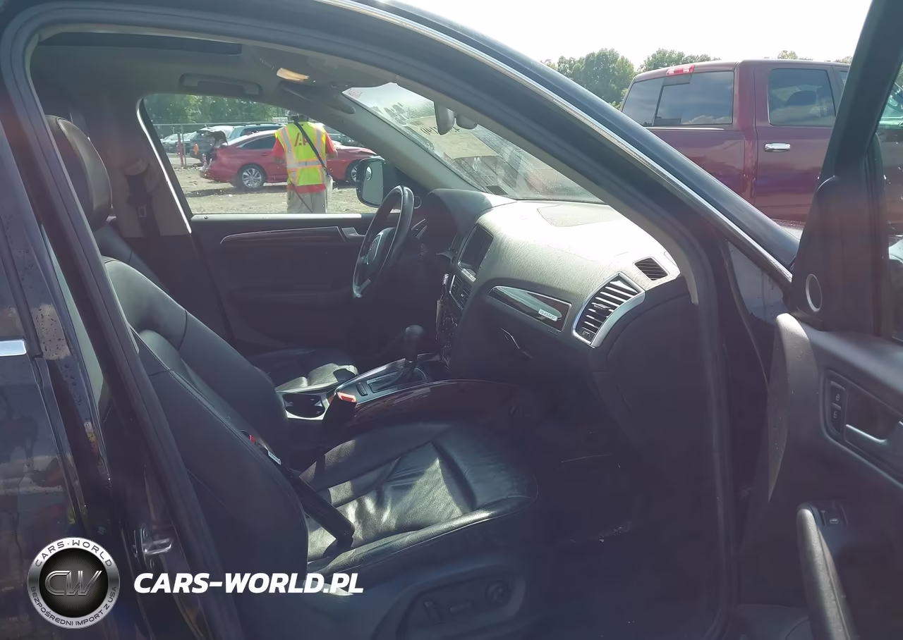 2011 Audi Q5 2.0T Premium VIN:WA1LFAFP5BA065505 - 5