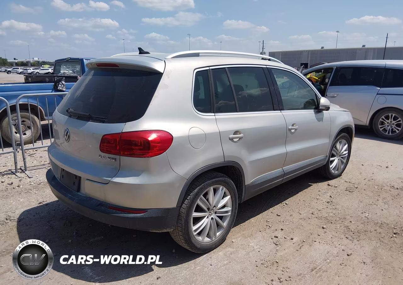 2012 Volkswagen Tiguan Se VIN:WVGAV7AXXCW515188 - 4