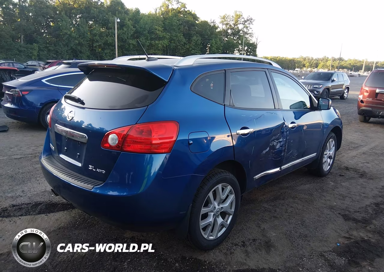 2011 Nissan Rogue Sv VIN:JN8AS5MV7BW275208 - 4