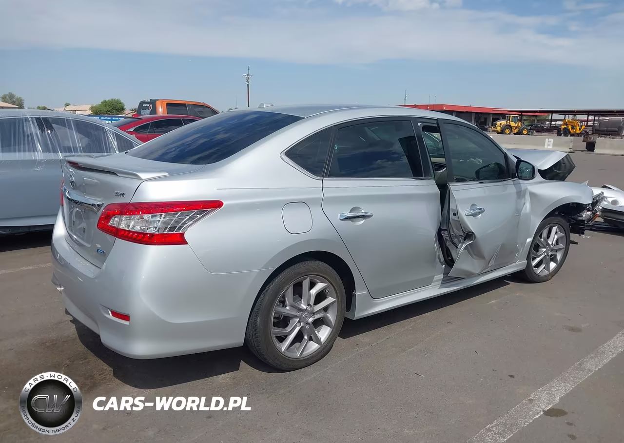 2014 Nissan Sentra Sr VIN:3N1AB7AP9EY296722 - 4
