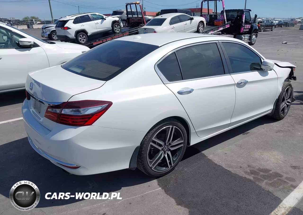 2017 Honda Accord Ex VIN:1HGCR2F7XHA229800 - 4