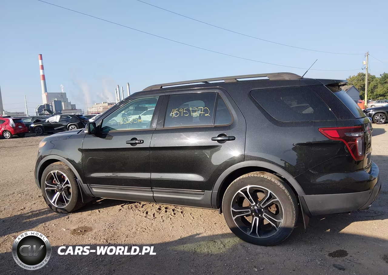 2015 Ford Explorer Sport VIN:1FM5K8GT5FGA32467 - 14