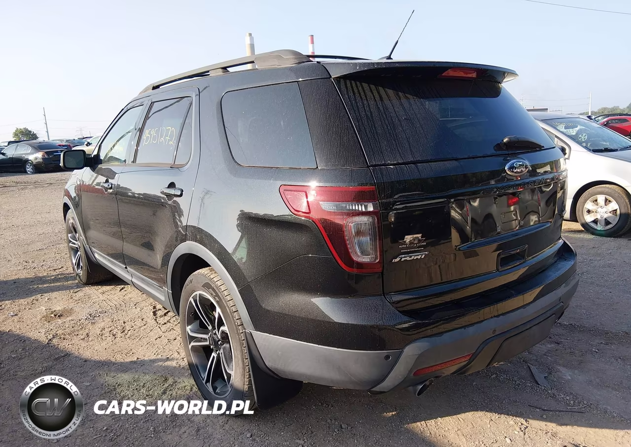 2015 Ford Explorer Sport VIN:1FM5K8GT5FGA32467 - 3