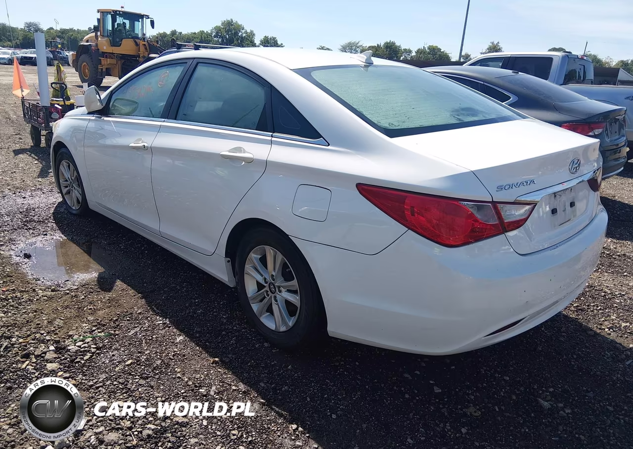 2013 Hyundai Sonata Gls VIN:5NPEB4AC3DH663104 - 3