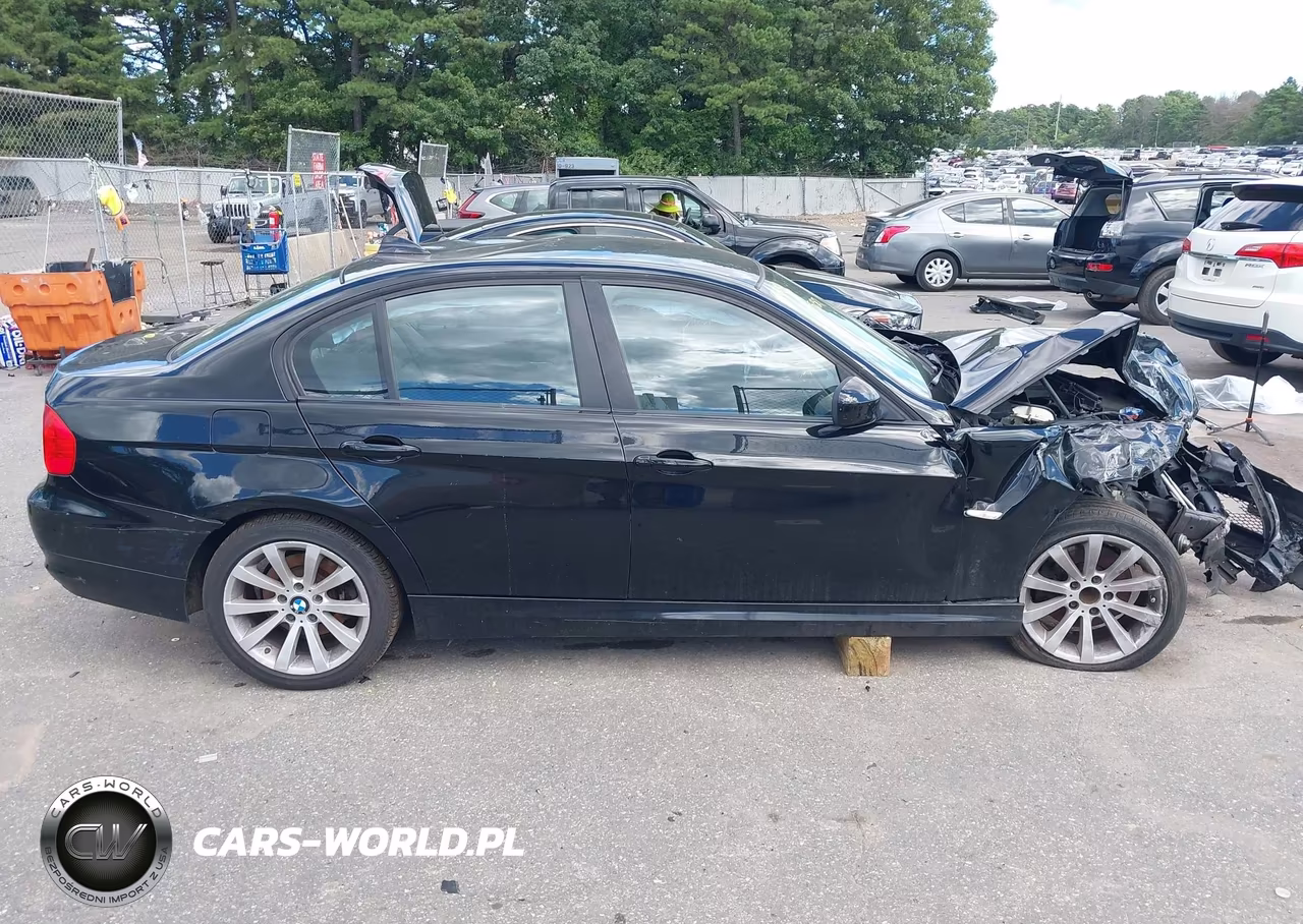 2011 BMW 328I VIN:WBAPH7C58BE460131 - 13