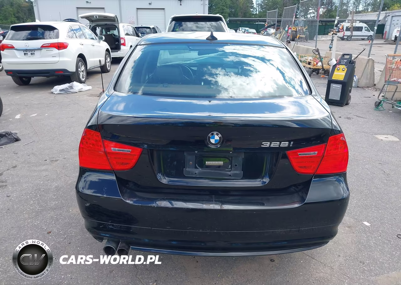 2011 BMW 328I VIN:WBAPH7C58BE460131 - 16