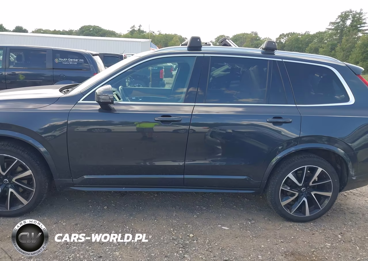 2021 Volvo Xc90 T6 Momentum 6 Passenger VIN:YV4A221K2M1723176 - 14