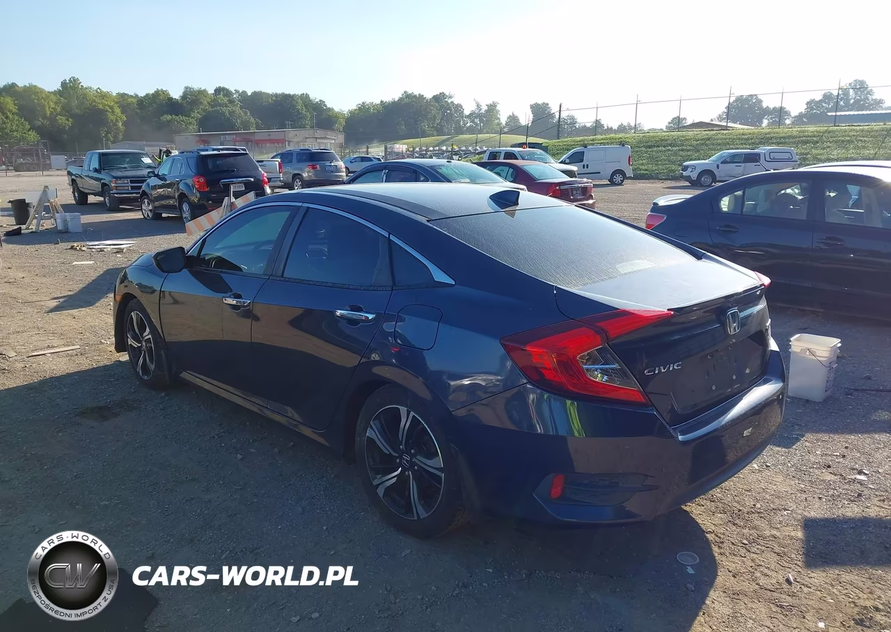 2018 Honda Civic Touring VIN:JHMFC1F95JX008034 - 3