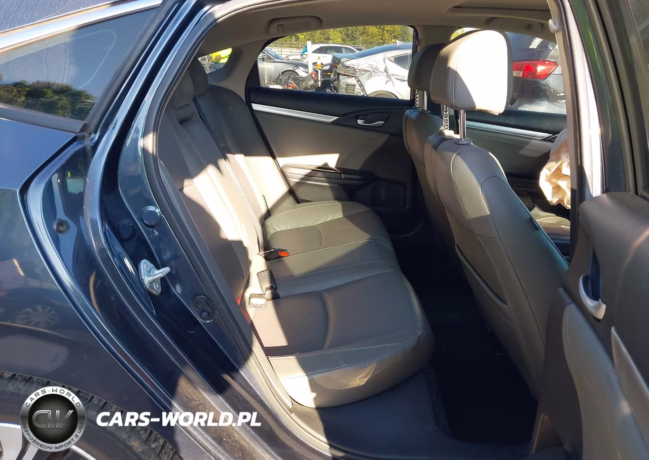 2018 Honda Civic Touring VIN:JHMFC1F95JX008034 - 8