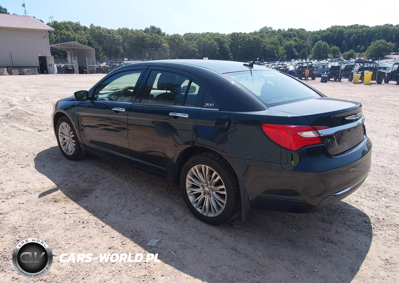 2011 Chrysler 200 Limited VIN:1C3BC2FG5BN517689 - 3