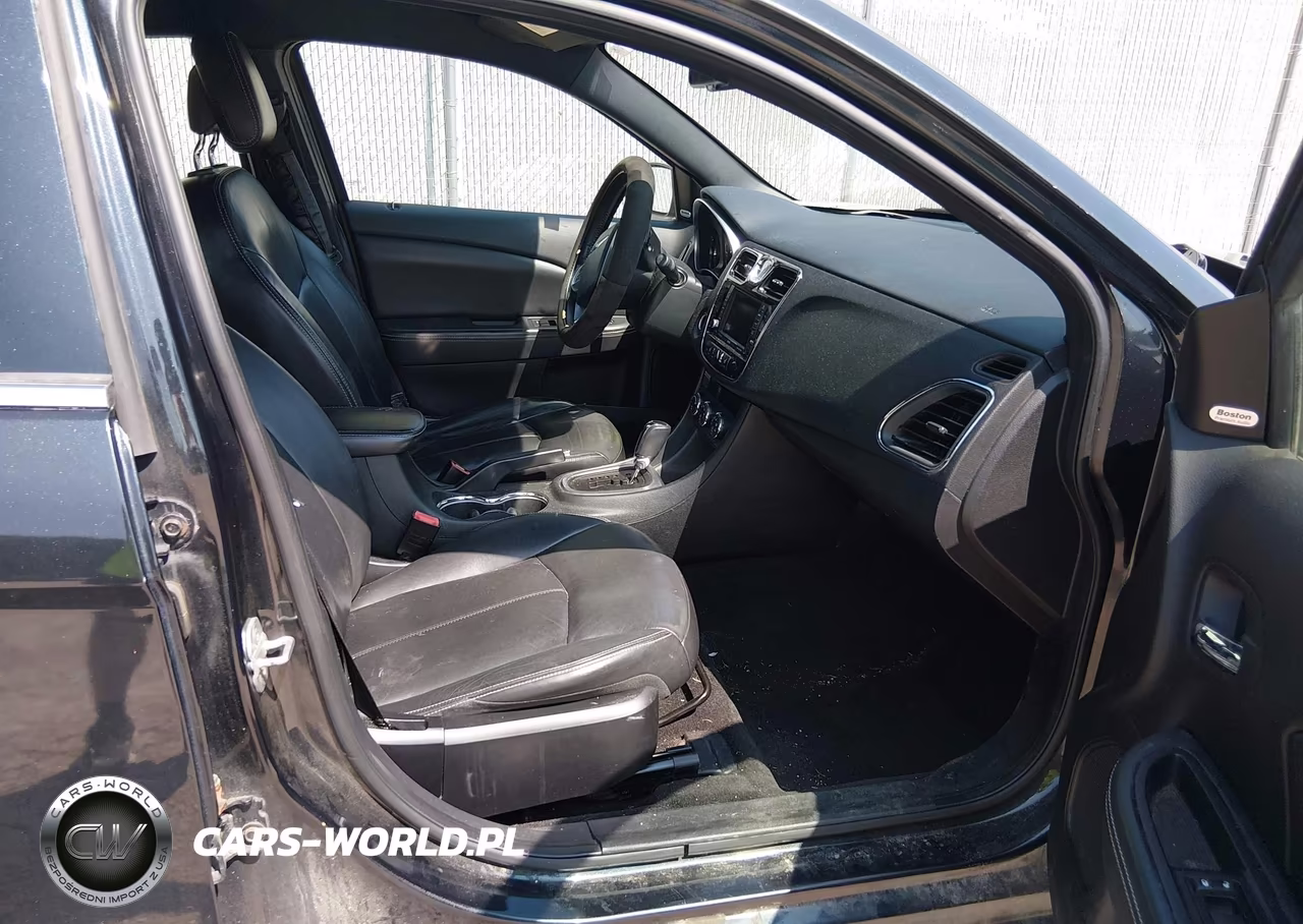 2011 Chrysler 200 Limited VIN:1C3BC2FG5BN517689 - 5