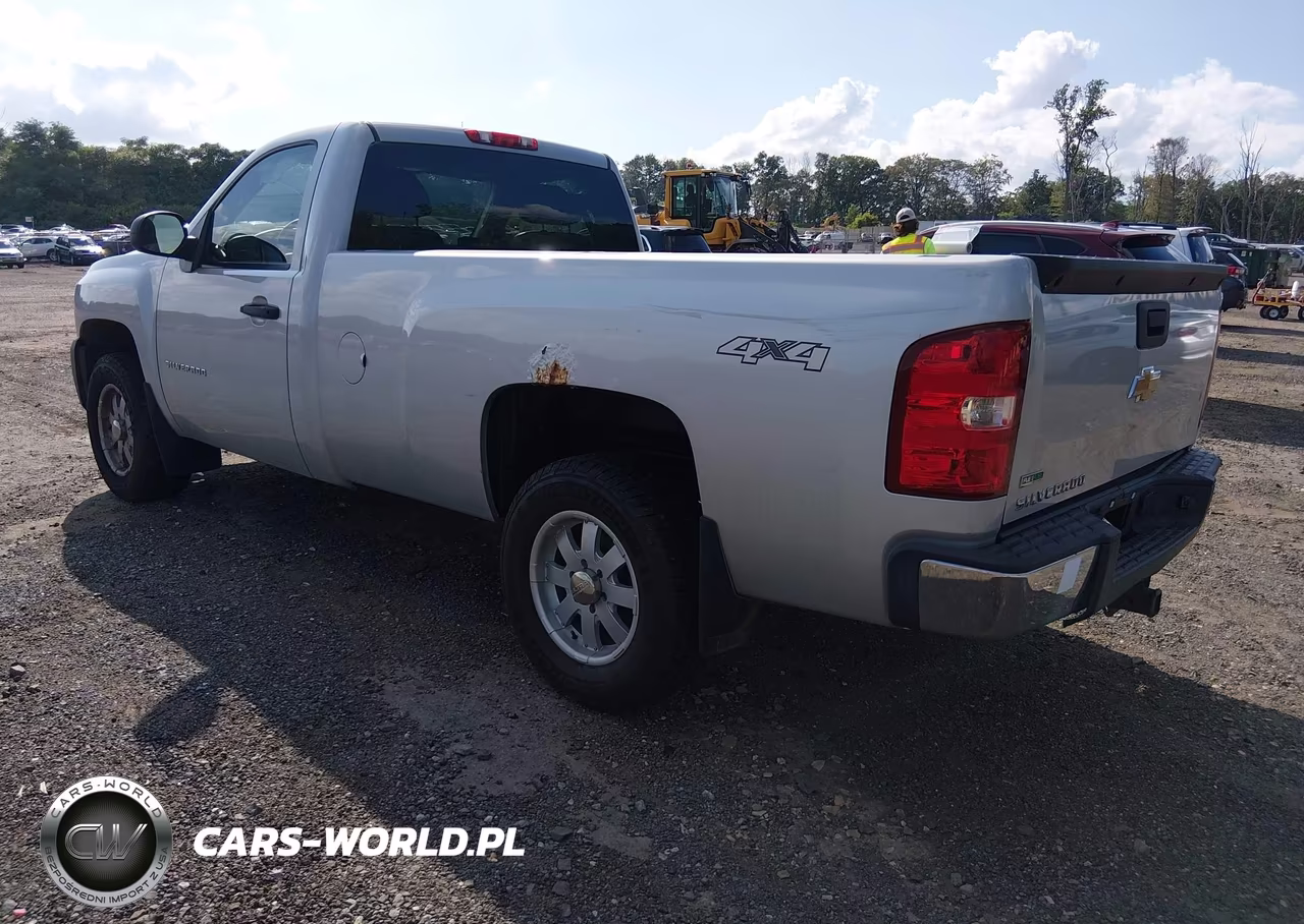 2011 Chevrolet Silverado 1500 Work Truck VIN:1GCNKPEA8BZ200259 - 3