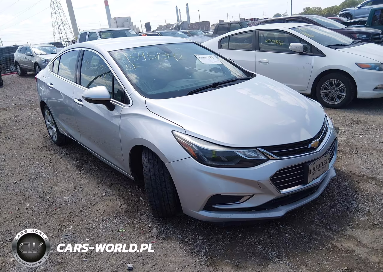 2017 Chevrolet Cruze Premier Auto VIN:1G1BF5SM1H7187734 - 1
