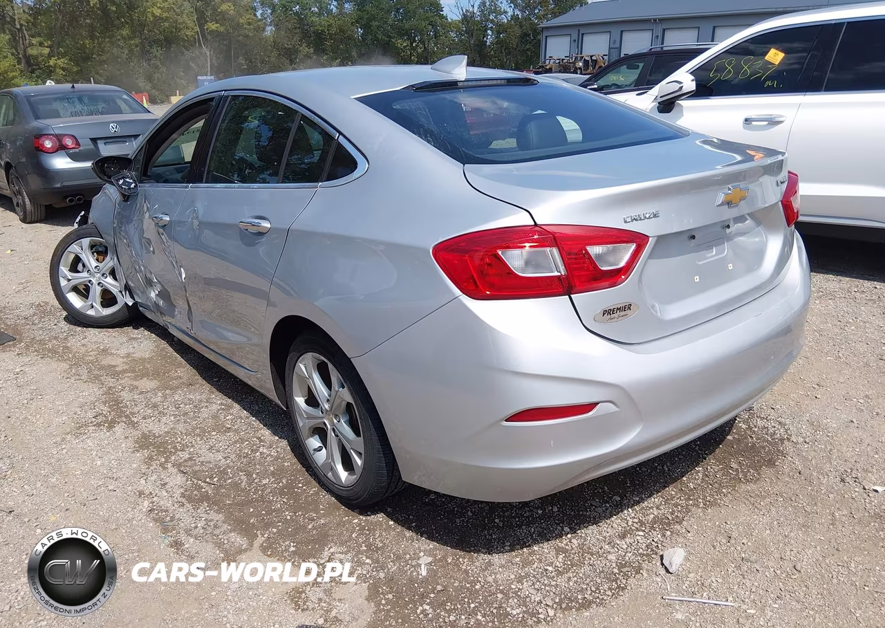 2017 Chevrolet Cruze Premier Auto VIN:1G1BF5SM1H7187734 - 3