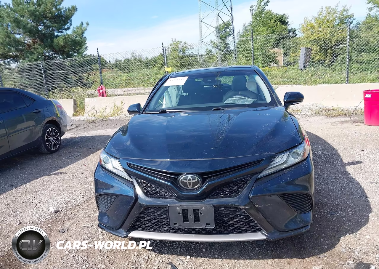 2019 Toyota Camry Xse VIN:4T1B61HK0KU707867 - 12