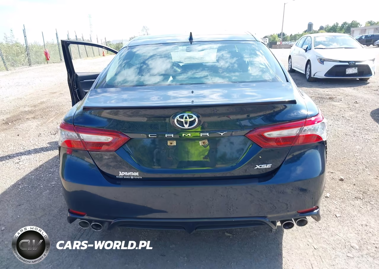 2019 Toyota Camry Xse VIN:4T1B61HK0KU707867 - 16