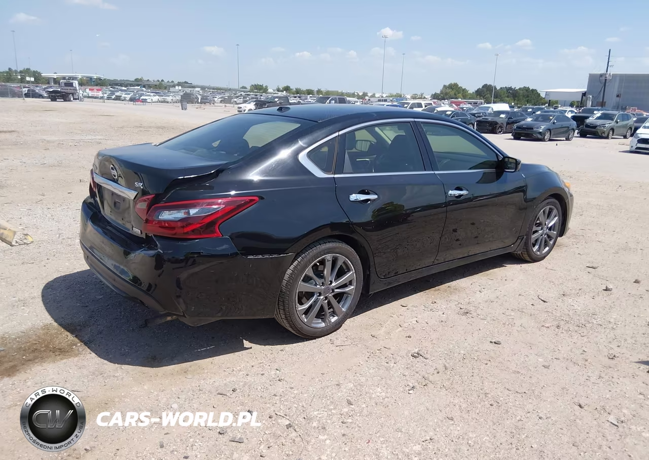 2018 Nissan Altima 2.5 Sr VIN:1N4AL3AP4JC198760 - 4