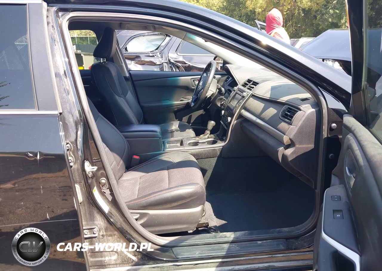 2017 Toyota Camry Se VIN:4T1BF1FK9HU297131 - 5
