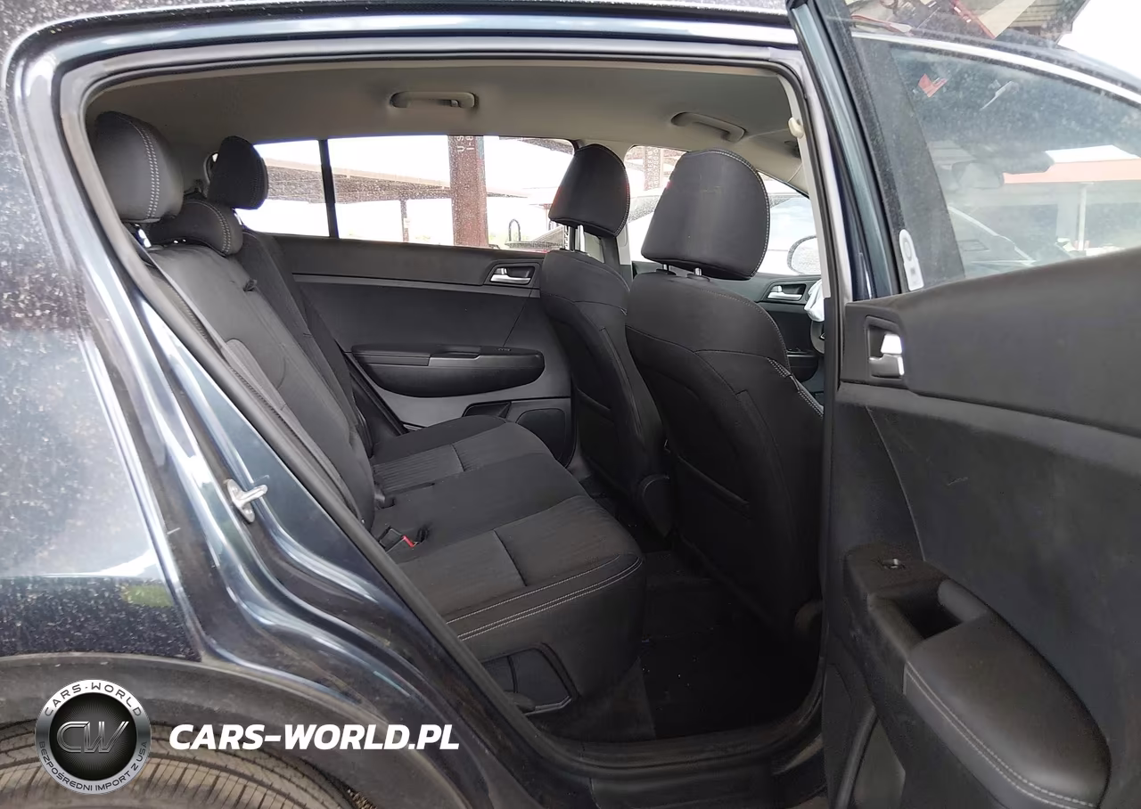 2020 Kia Sportage Lx VIN:KNDPM3AC7L7745644 - 8