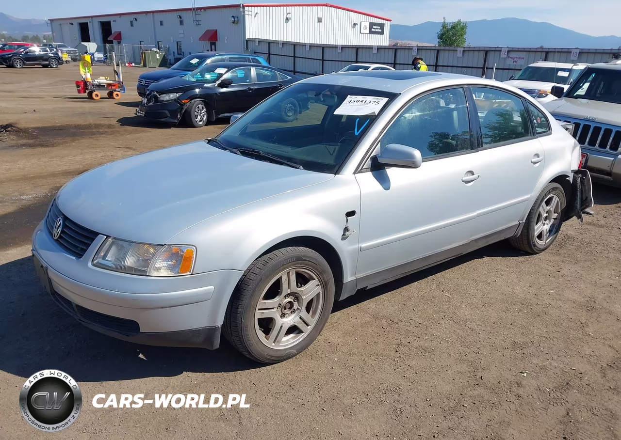 2001 Volkswagen Passat Glx VIN:WVWBH63B71P013824 - 2