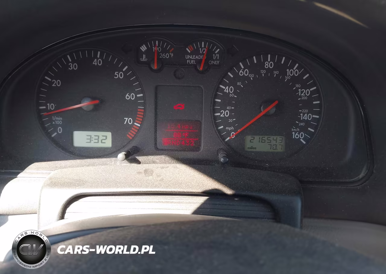 2001 Volkswagen Passat Glx VIN:WVWBH63B71P013824 - 7