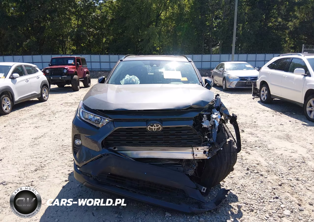 2020 Toyota Rav4 Xle Premium VIN:2T3C1RFV0LC081942 - 11