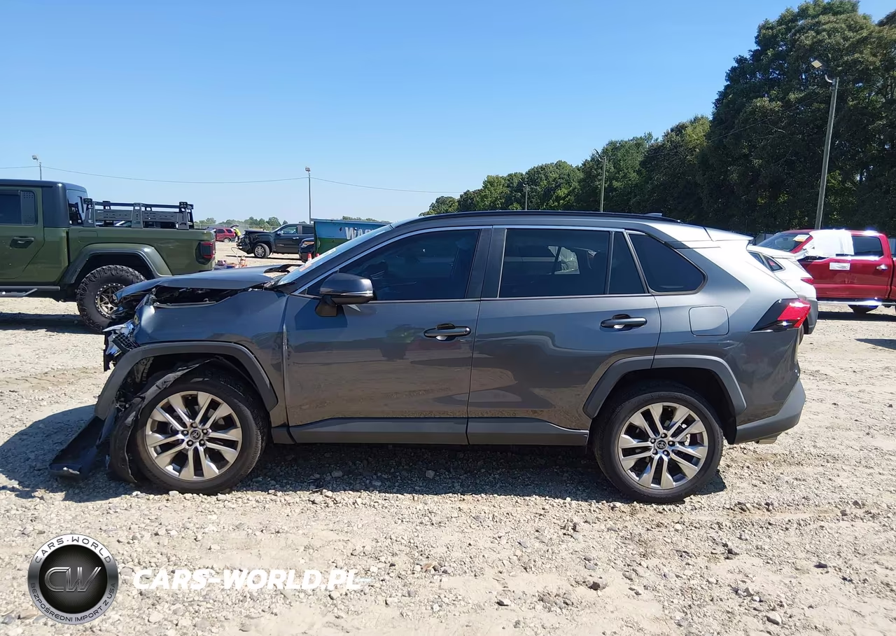 2020 Toyota Rav4 Xle Premium VIN:2T3C1RFV0LC081942 - 13