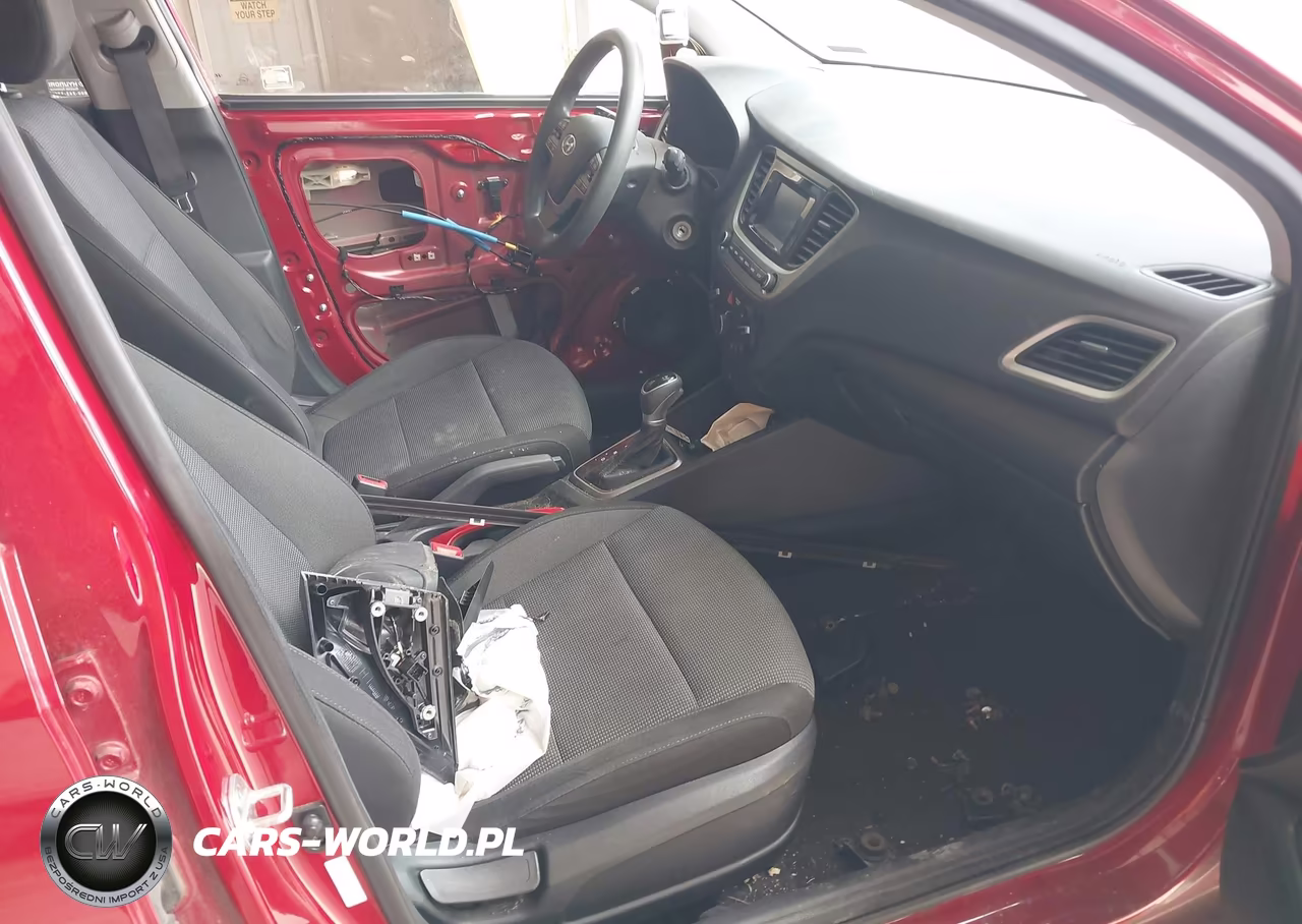 2019 Hyundai Accent Se VIN:3KPC24A32KE071721 - 5