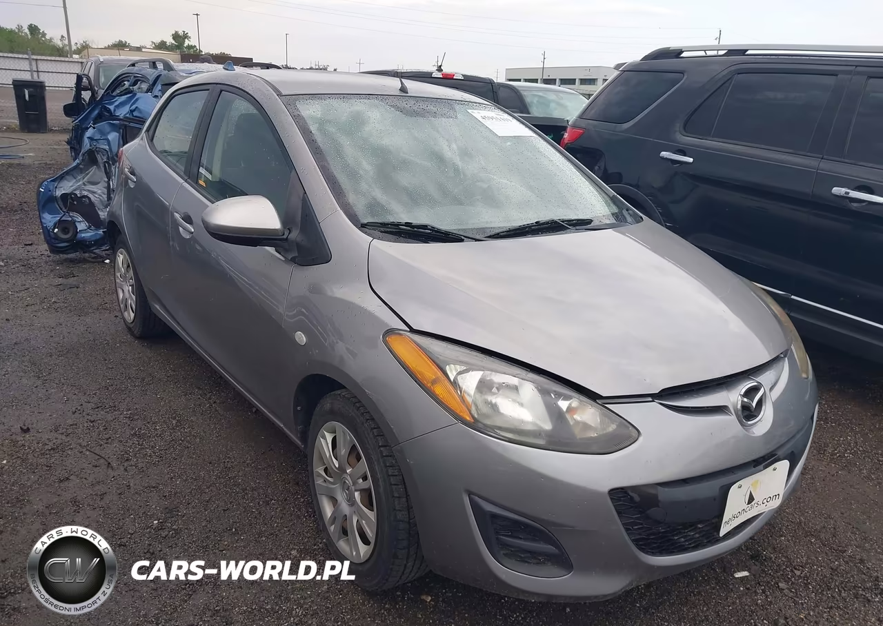 2014 Mazda Mazda2 Sport – zdjęcie 1 z 11