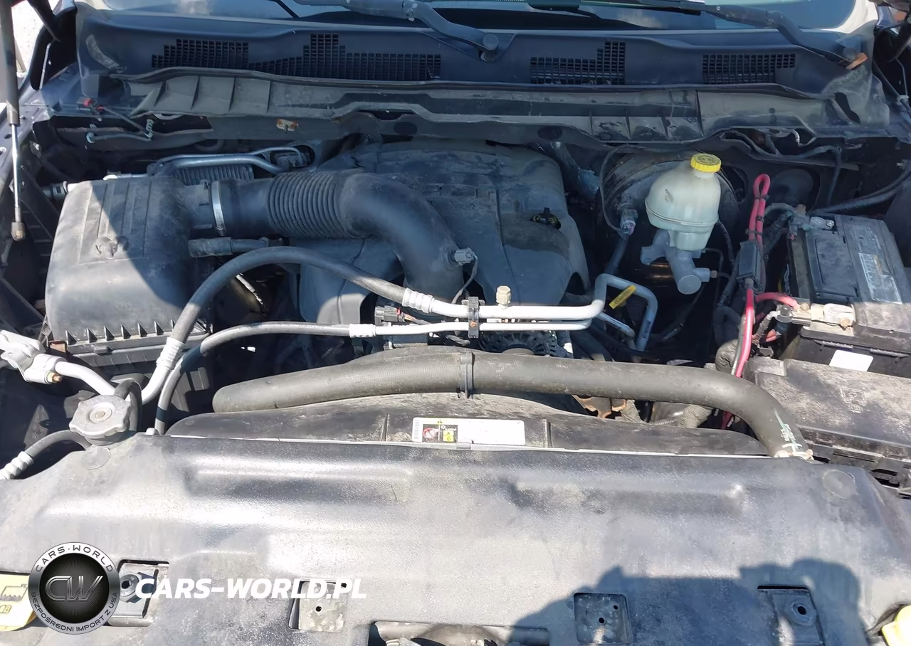 2015 Ram 1500 Express VIN:1C6RR7KT2FS586024 - 10