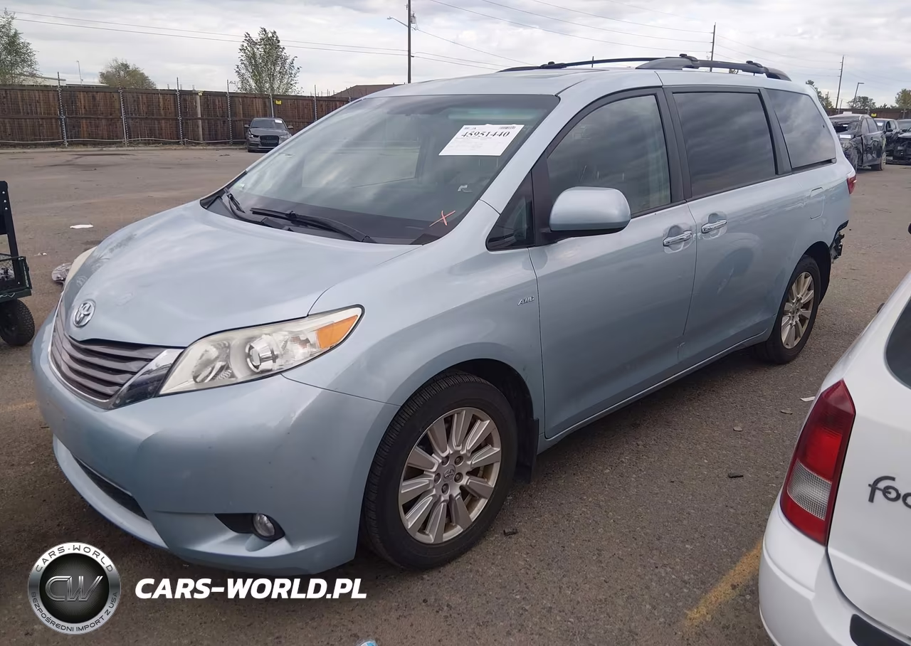 2017 Toyota Sienna Xle 7 Passenger VIN:5TDDZ3DC0HS154732 - 2