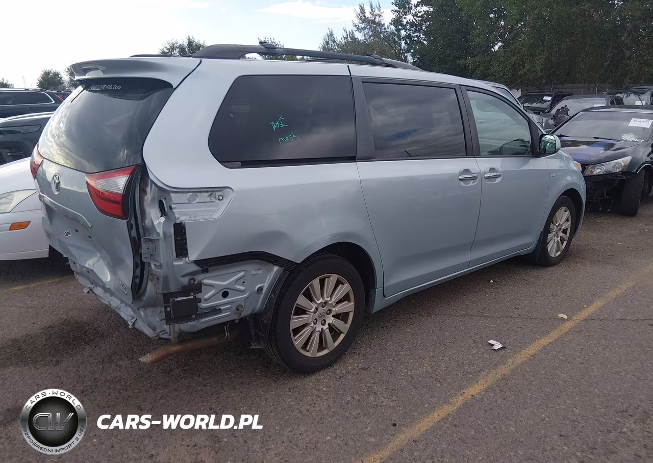 2017 Toyota Sienna Xle 7 Passenger VIN:5TDDZ3DC0HS154732 - 4