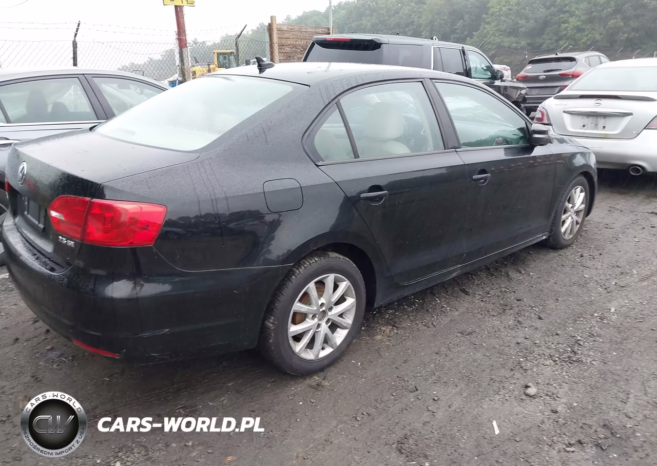2011 Volkswagen Jetta 2.5L Se VIN:3VWDZ7AJXBM381795 - 4