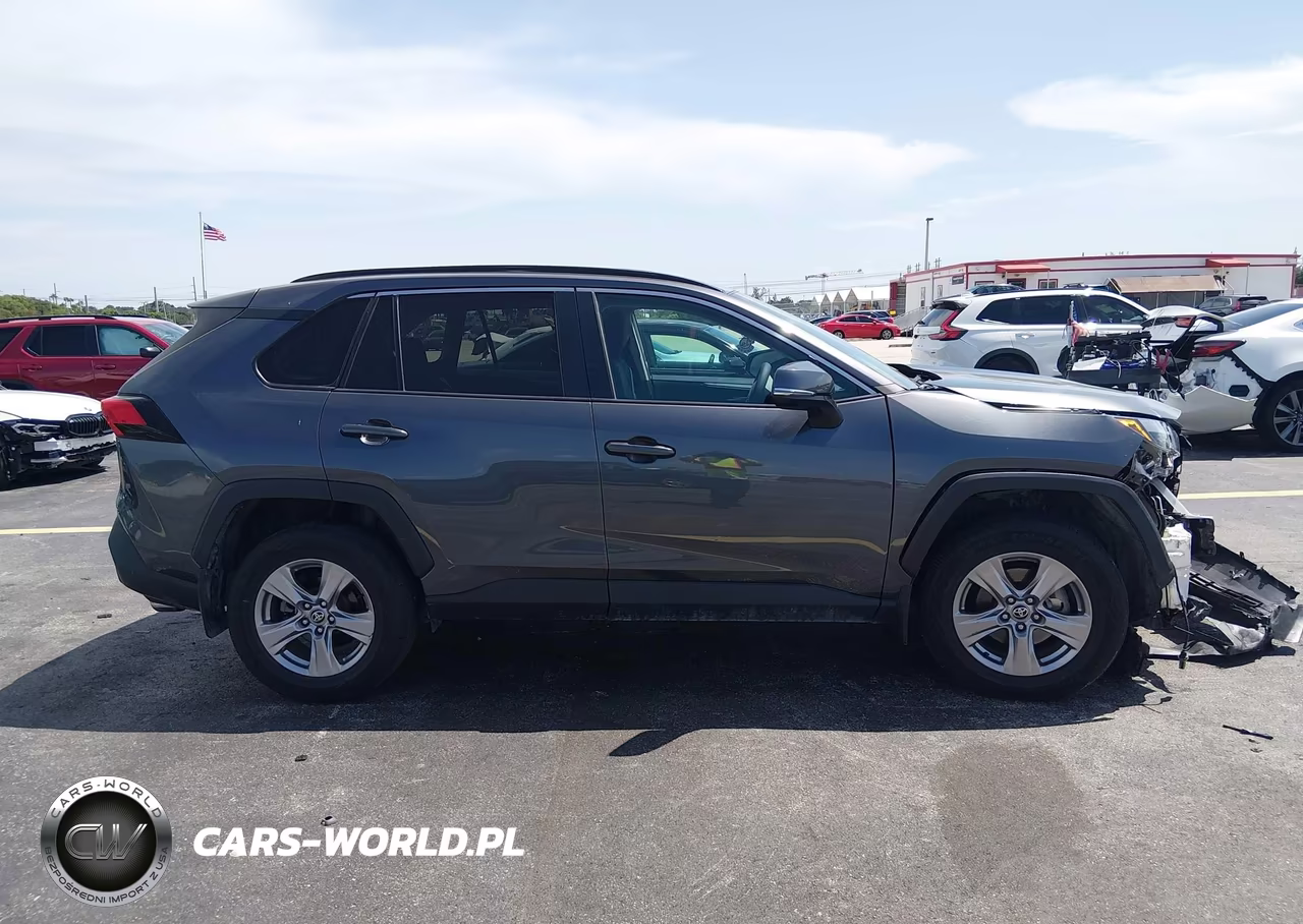 2022 Toyota Rav4 Xle VIN:2T3W1RFV0NC188764 - 12