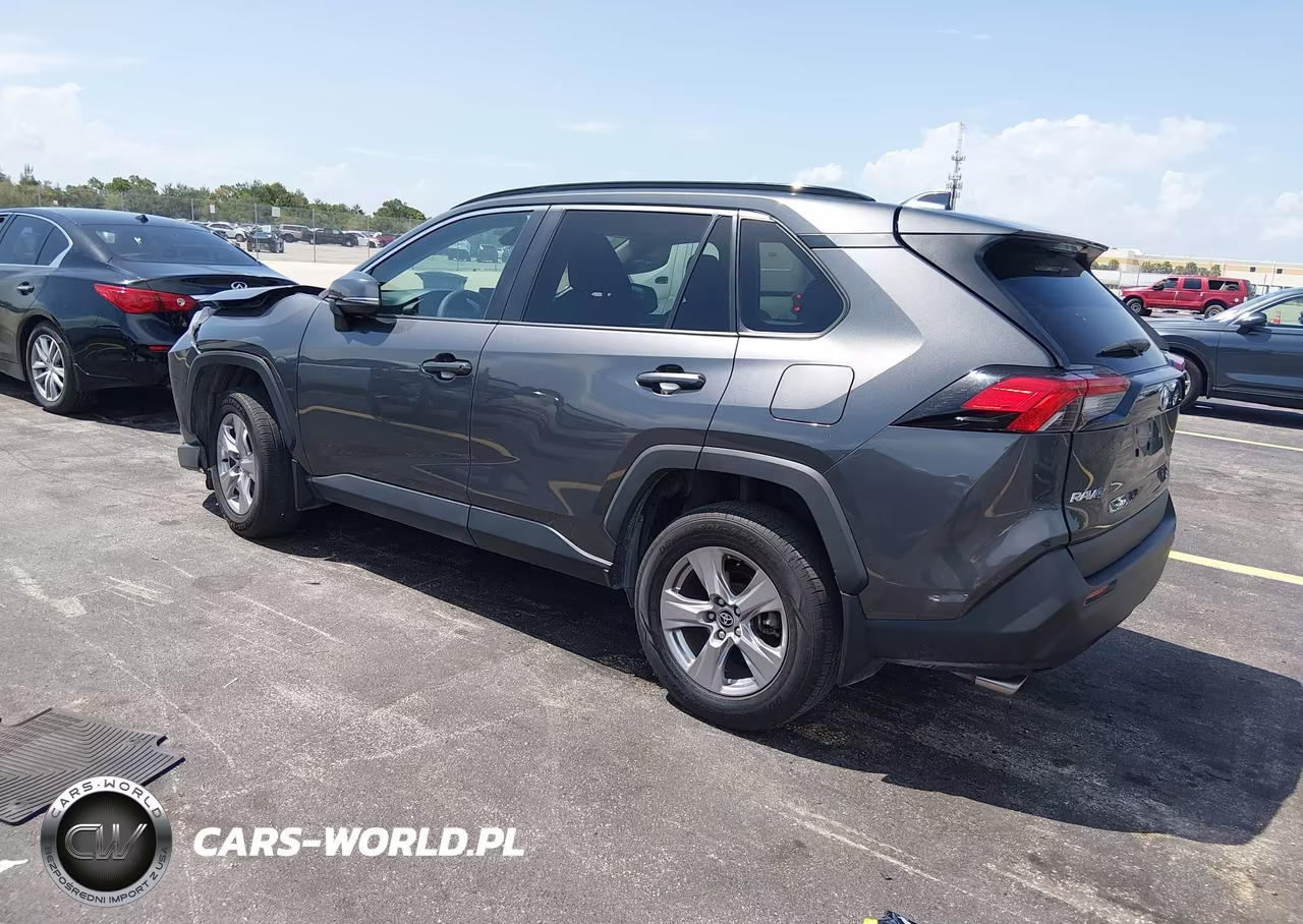 2022 Toyota Rav4 Xle VIN:2T3W1RFV0NC188764 - 3
