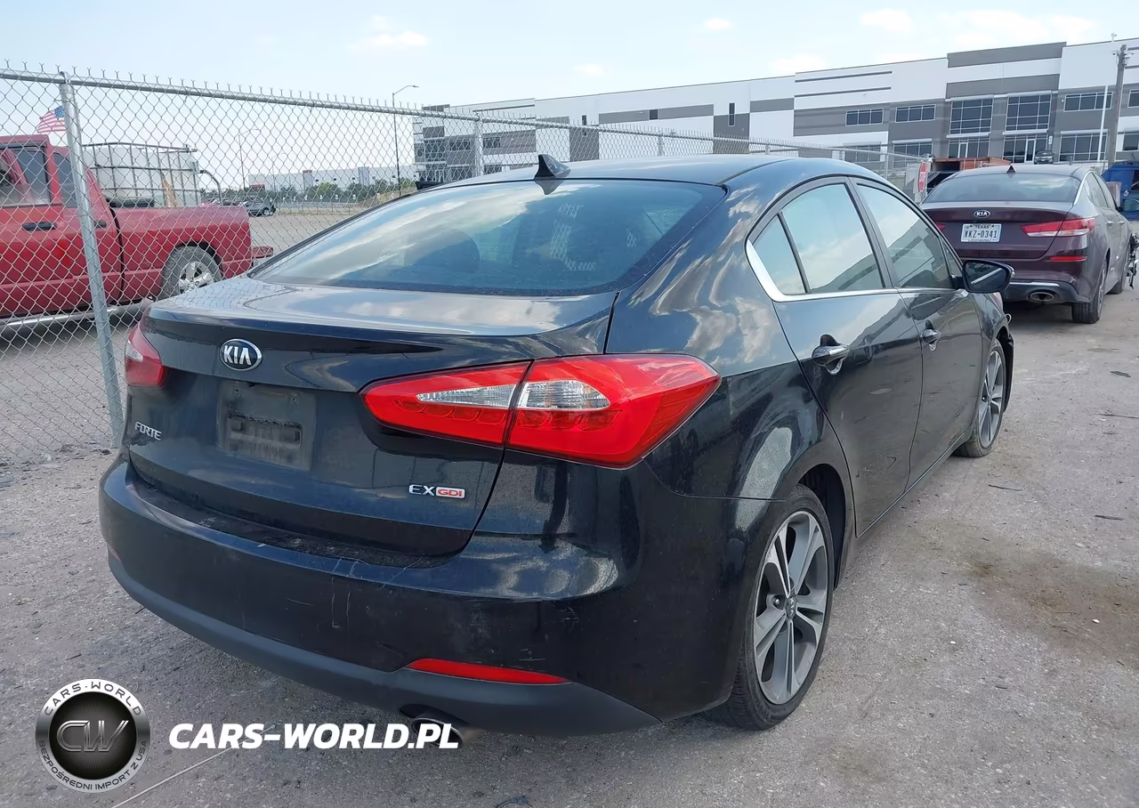 2016 Kia Forte Ex VIN:KNAFZ4A86G5555105 - 4
