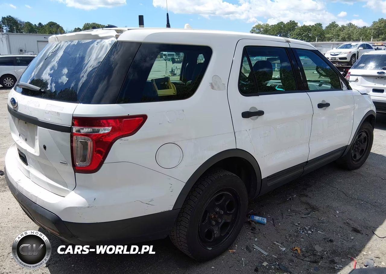 2014 Ford Utility Police Interceptor VIN:1FM5K8AR8EGA50442 - 4
