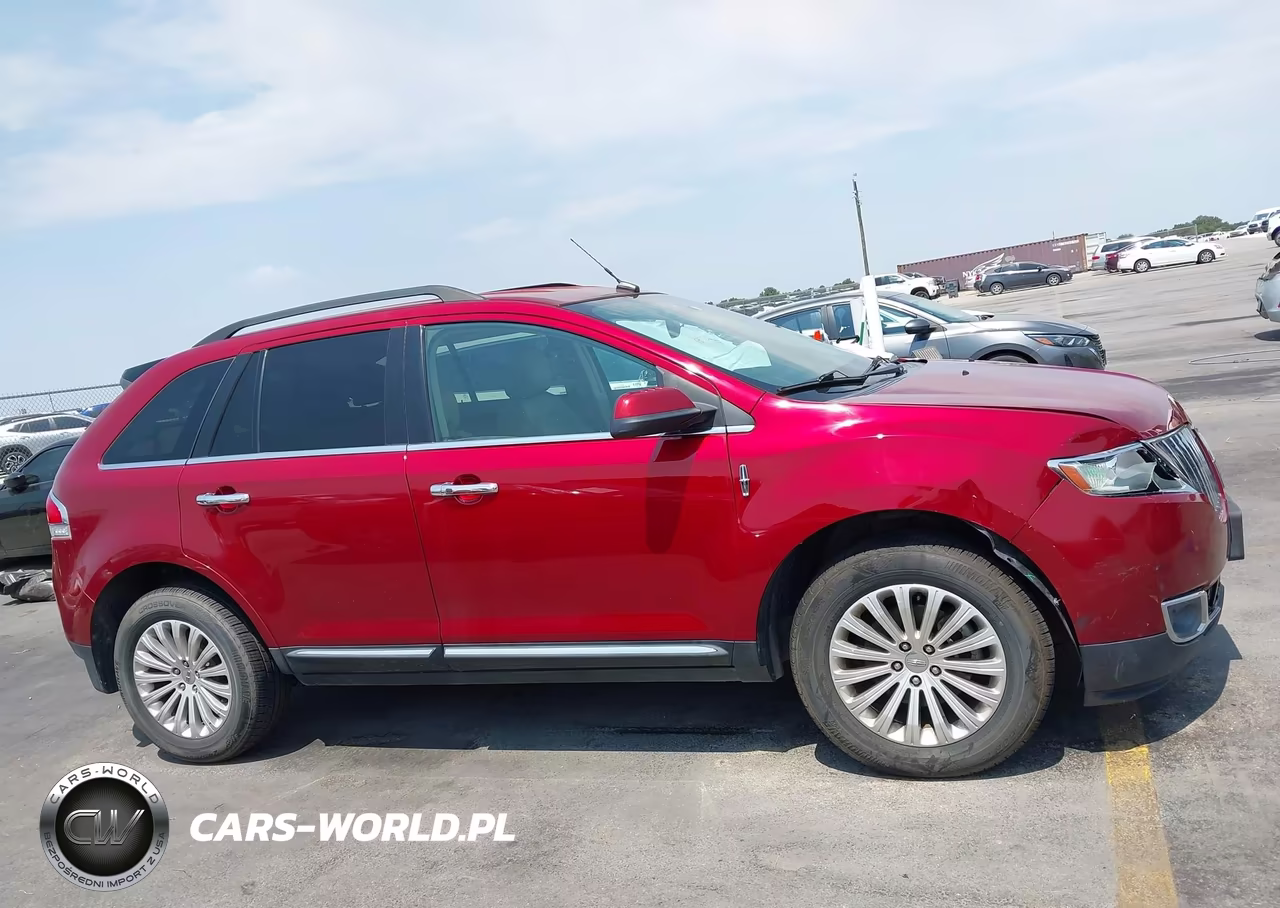 2013 LINCOLN MKX VIN:2LMDJ6JK8DBL61241 - 13