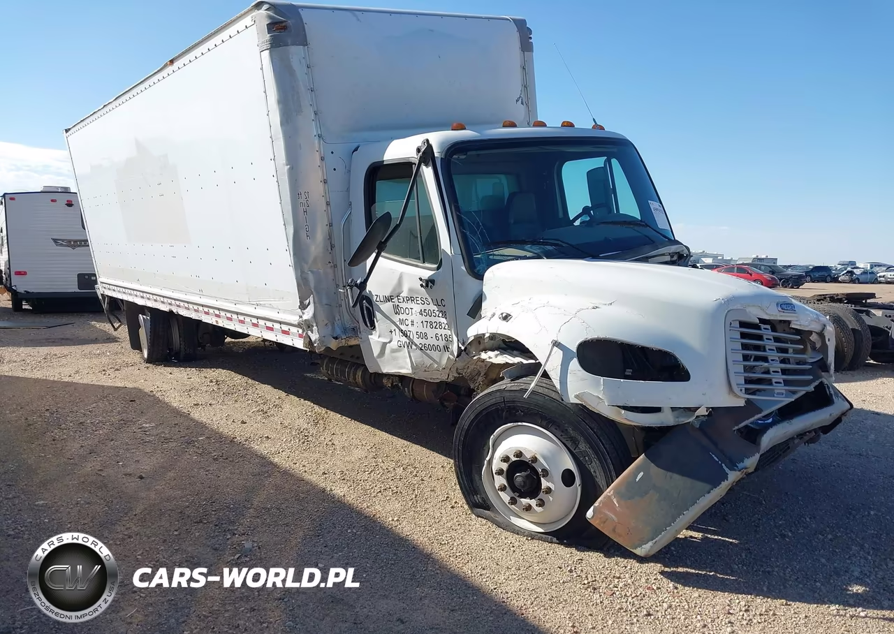 2017 Freightliner M2 106