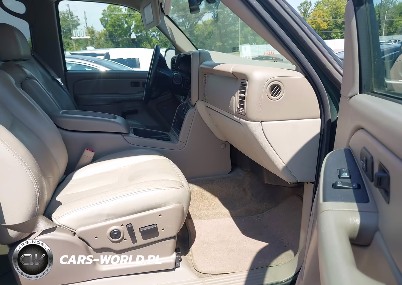 2004 Chevrolet Tahoe Z71 VIN:1GNEK13Z34R140259 - 5