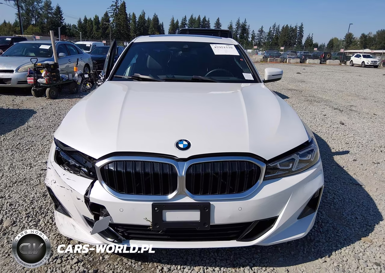 2023 BMW 330I VIN:3MW69FF04P8D75140 - 13