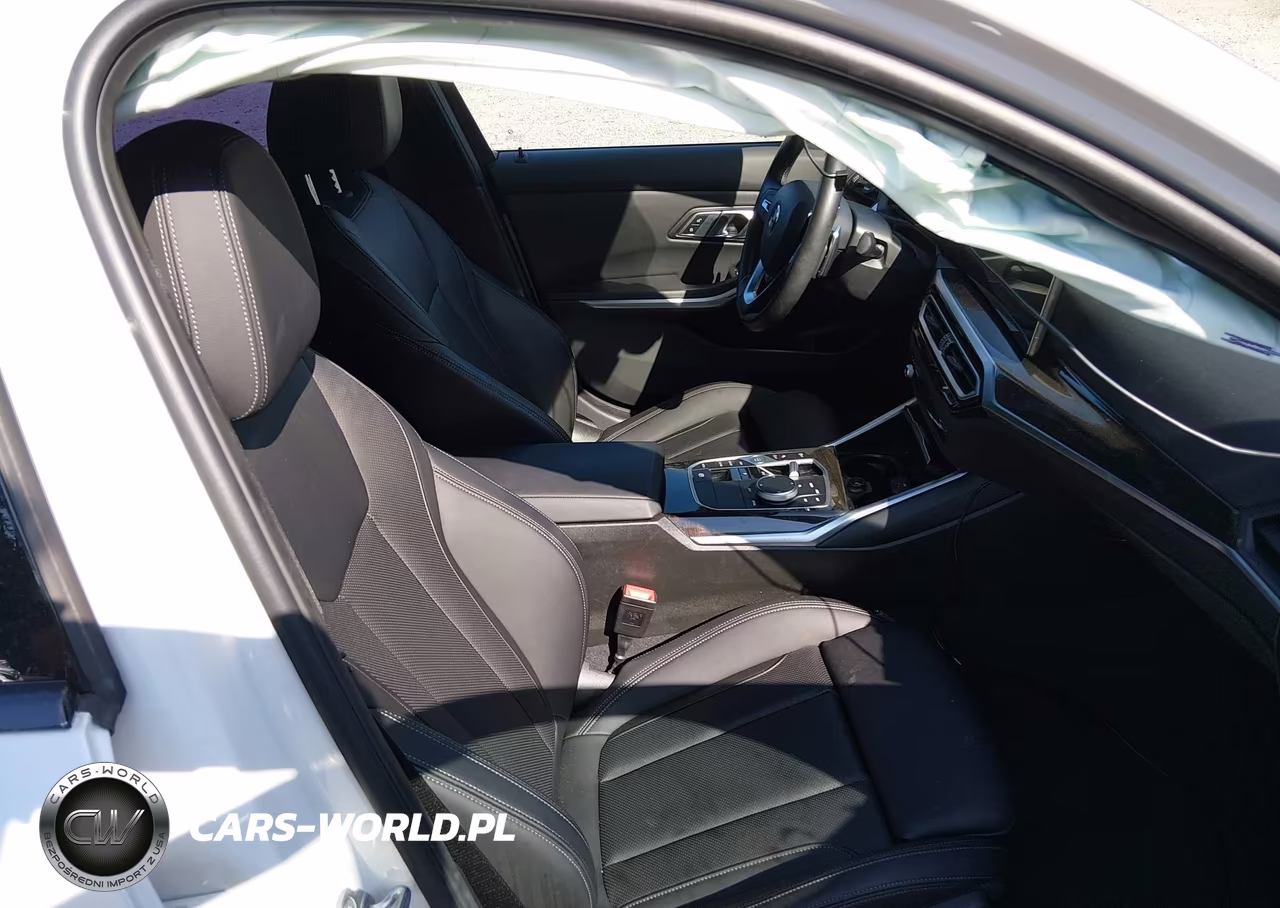 2023 BMW 330I VIN:3MW69FF04P8D75140 - 18