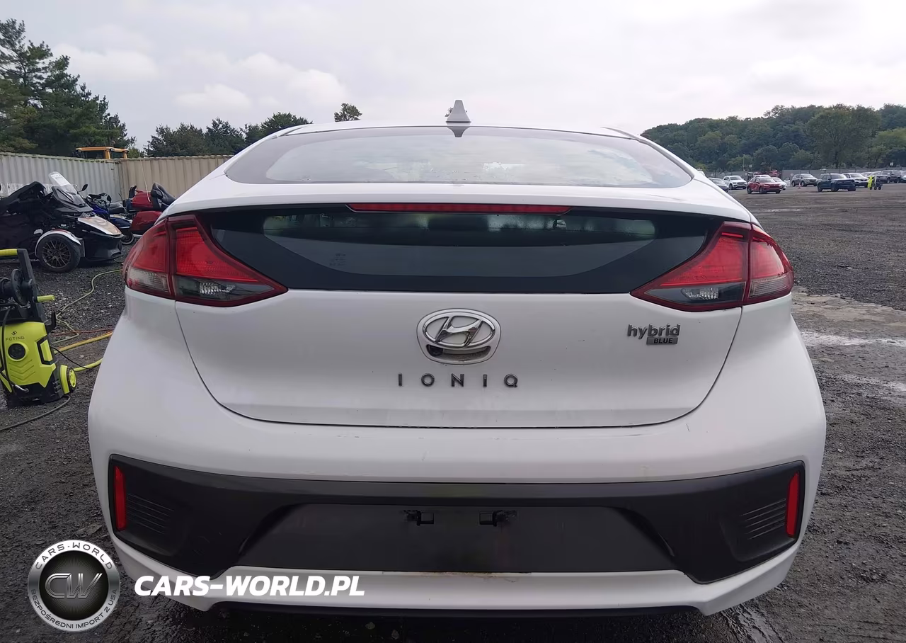 2020 Hyundai Ioniq Hybrid Blue VIN:KMHC65LC3LU219171 - 16