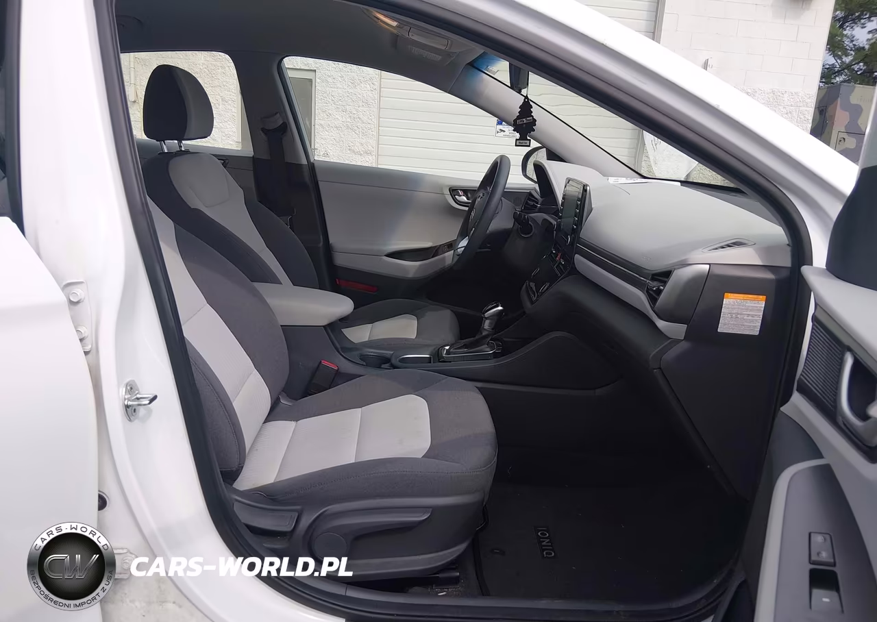 2020 Hyundai Ioniq Hybrid Blue VIN:KMHC65LC3LU219171 - 5